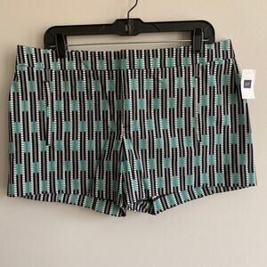 GAP Geometric Navy Mint Shorts No Back Pockets 3.5" Inseam Size 10 NWT